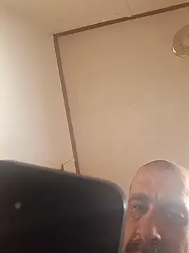 Snapshot of mayg chatting on May 7, 2026, 1:03 pm mayg online show from May 7, 2026, 1:03 pm