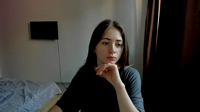 Snapshot of LilyHaart chatting on September 24, 2025, 4:41 am LilyHaart online show from September 24, 2025, 4:41 am