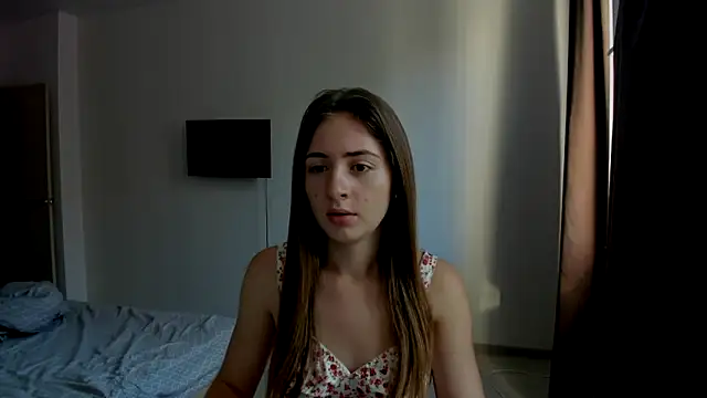 Snapshot of LilyHaart chatting on September 17, 2025, 5:31 am LilyHaart online show from September 17, 2025, 5:31 am