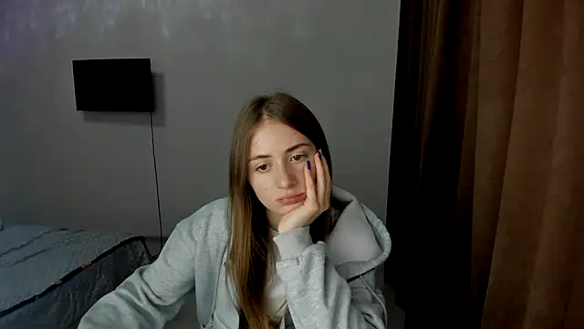 Snapshot of LilyHaart chatting on October 12, 2025, 4:30 pm LilyHaart online show from October 12, 2025, 4:30 pm