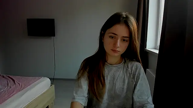 Snapshot of LilyHaart chatting on November 22, 2025, 5:39 am LilyHaart online show from November 22, 2025, 5:39 am