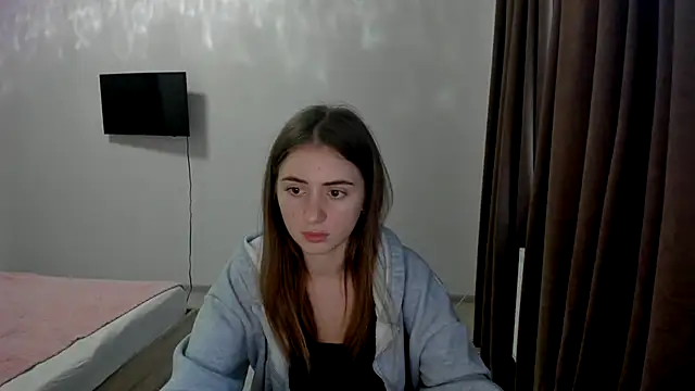 Snapshot of LilyHaart chatting on December 3, 2025, 1:21 pm LilyHaart online show from December 3, 2025, 1:21 pm