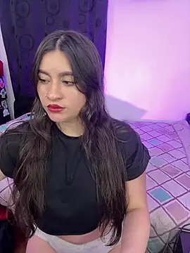 Snapshot of HADARA__ chatting on April 18, 2026, 5:10 am HADARA online show from April 18, 2026, 5:10 am