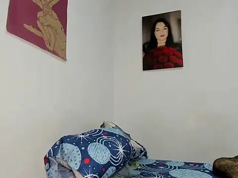 Snapshot of megan_milf79 chatting on October 26, 2025, 1:44 pm megan milf79 online show from October 26, 2025, 1:44 pm