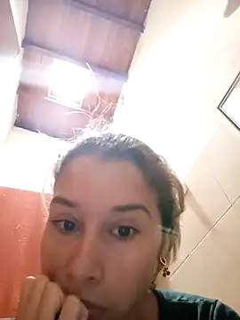 Snapshot of Sexi_girl29 chatting on April 30, 2026, 11:06 am Sexi girl29 online show from April 30, 2026, 11:06 am
