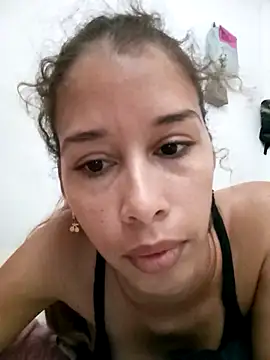 Snapshot of Sexi_girl29 chatting on May 27, 2026, 12:01 pm Sexi girl29 online show from May 27, 2026, 12:01 pm