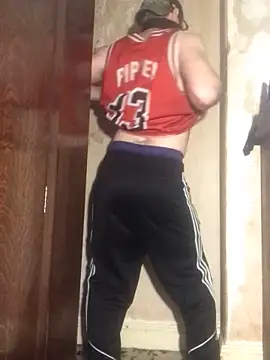 HairyCubBttmboy online show from March 18, 2025, 1:35 am