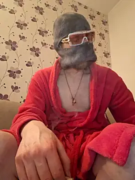 ThePython666 online show from March 11, 2025, 9:59 pm