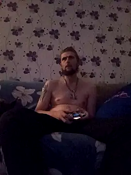 ThePython666 online show from October 9, 2025, 12:00 am