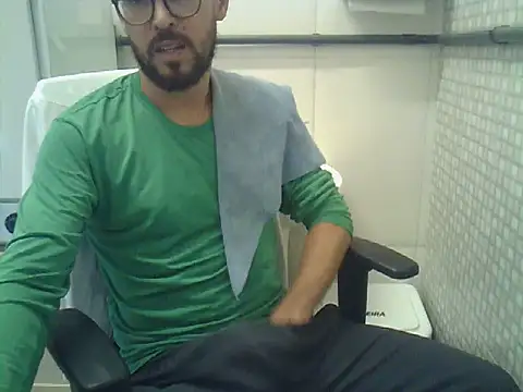Snapshot of pdasgyn chatting on July 10, 2026, 2:50 pm pdasgyn online show from July 10, 2026, 2:50 pm