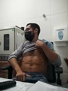 pdasgyn online show from March 18, 2026, 1:24 pm