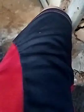 Snapshot of Fr1925 chatting on November 12, 2025, 7:40 pm Fr1925 online show from November 12, 2025, 7:40 pm