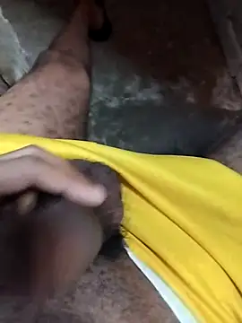 Snapshot of Fr1925 chatting on November 10, 2025, 9:47 am Fr1925 online show from November 10, 2025, 9:47 am