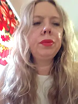 Irina3718 online show from July 21, 2026, 9:21 am