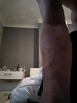 Snapshot of Nick-Ox chatting on October 8, 2025, 12:45 am Nick-Ox online show from October 8, 2025, 12:45 am