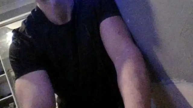 Snapshot of Nick-Ox chatting on December 20, 2025, 4:37 am Nick-Ox online show from December 20, 2025, 4:37 am