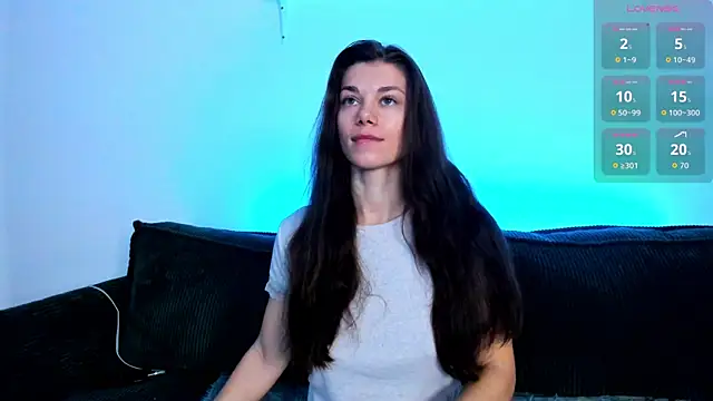 Snapshot of Eva_McCoy chatting on December 2, 2025, 9:22 am Eva McCoy online show from December 2, 2025, 9:22 am