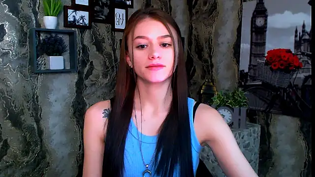 Snapshot of LanaTey chatting on February 27, 2026, 7:46 pm LanaTey online show from February 27, 2026, 7:46 pm