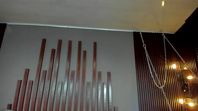 alice rous21 online show from February 13, 2026, 1:44 pm