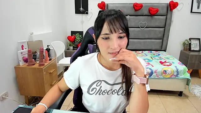 Snapshot of Tania_Duque chatting on March 12, 2026, 2:10 pm Tania Duque online show from March 12, 2026, 2:10 pm