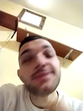 Francescodicristina44 online show from February 1, 2026, 12:58 pm