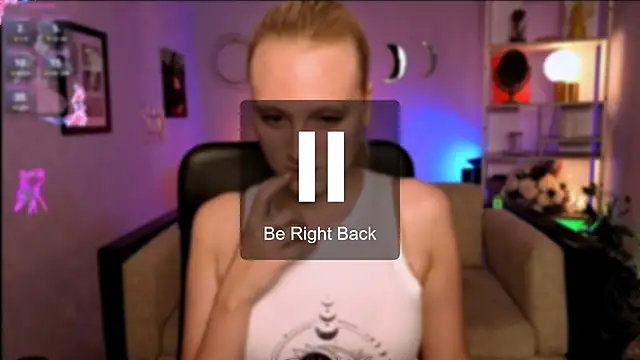 Snapshot of madam_uliis chatting on June 27, 2026, 3:51 pm madam uliis online show from June 27, 2026, 3:51 pm