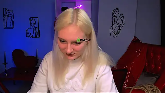 madam uliis online show from March 14, 2025, 8:53 am