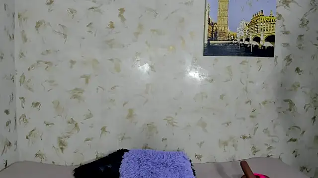 Dani Montoya online show from March 12, 2025, 7:47 pm