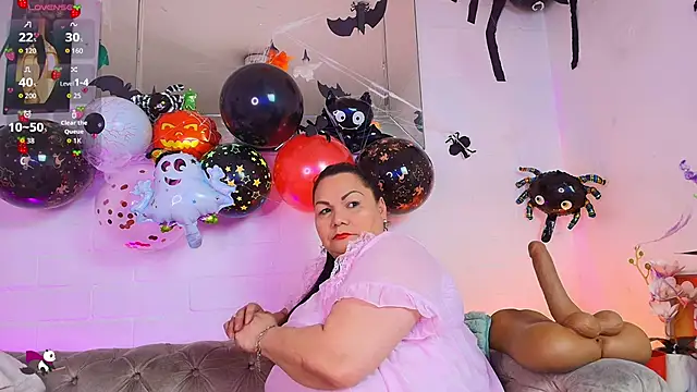 EllenaBoobs  online show from October 27, 2025, 5:41 am