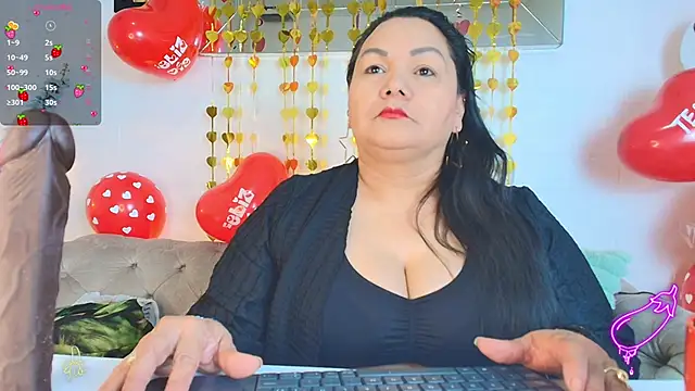 EllenaBoobs  online show from September 12, 2025, 6:24 am