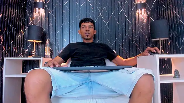 Snapshot of Gregory_Sforza chatting on February 27, 2026, 7:35 pm Gregory Sforza online show from February 27, 2026, 7:35 pm