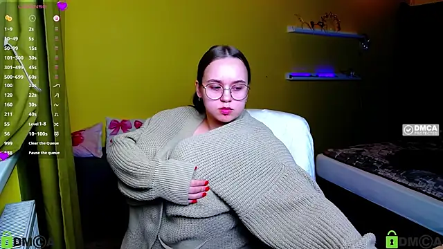 Lilysweet13 online show from January 12, 2026, 4:47 pm