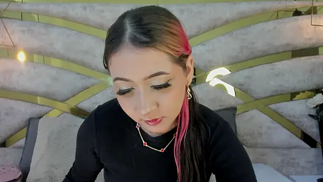 Sofiia Rossee  online show from February 26, 2026, 7:36 pm