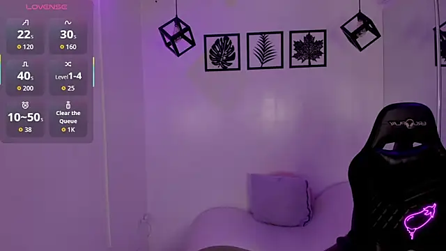 Snapshot of Abby_Piink chatting on September 10, 2025, 3:44 pm Abby Piink online show from September 10, 2025, 3:44 pm