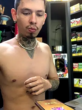 Snapshot of craxybaby chatting on October 20, 2025, 2:28 pm craxybaby online show from October 20, 2025, 2:28 pm