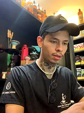 Snapshot of craxybaby chatting on October 27, 2025, 5:25 pm craxybaby online show from October 27, 2025, 5:25 pm