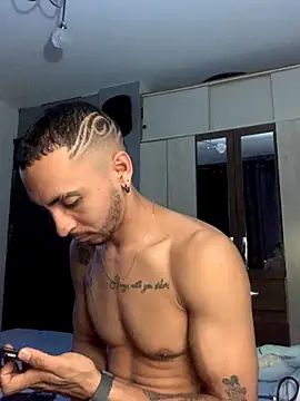 Snapshot of NicolasChest_xxx chatting on September 12, 2025, 2:12 am NicolasChest xxx online show from September 12, 2025, 2:12 am