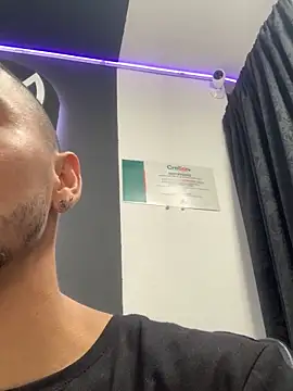 Snapshot of NicolasChest_xxx chatting on March 13, 2025, 8:11 pm NicolasChest xxx online show from March 13, 2025, 8:11 pm