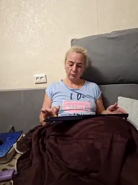 my Kazka online show from November 4, 2025, 4:55 pm