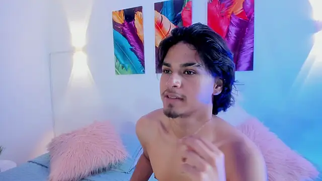 MathewAdams online show from December 2, 2025, 6:31 pm