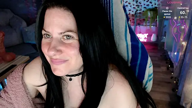 BellaStar84 online show from May 27, 2026, 8:00 am
