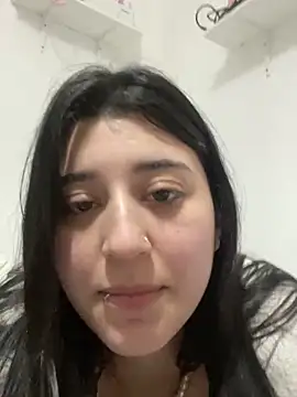 Snapshot of SashaLuss_ chatting on March 19, 2025, 10:42 pm SashaLuss online show from March 19, 2025, 10:42 pm