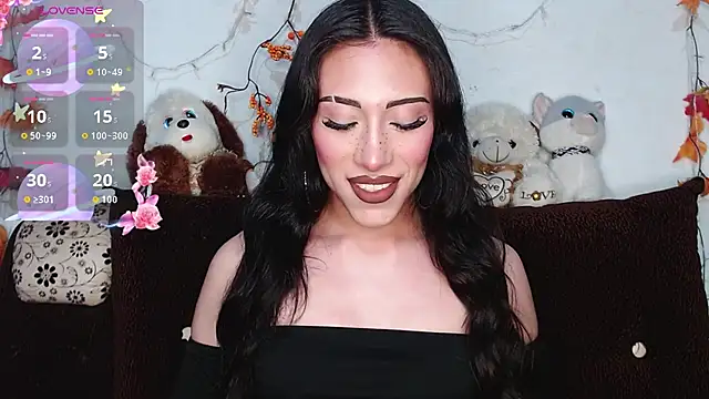 Snapshot of madison__rey chatting on October 6, 2025, 4:02 am madison rey online show from October 6, 2025, 4:02 am