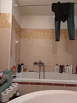 Snapshot of svenpfeifer chatting on October 24, 2025, 1:54 pm svenpfeifer online show from October 24, 2025, 1:54 pm