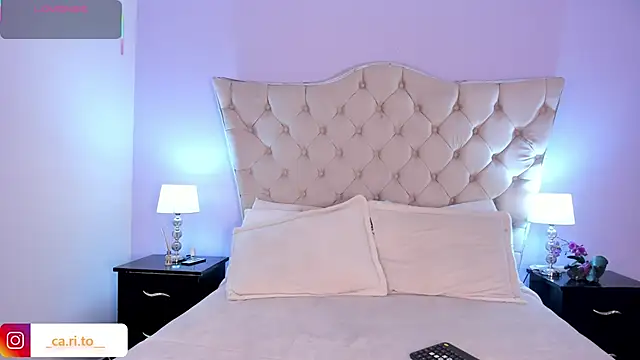 Snapshot of CarolineNasty chatting on October 1, 2025, 7:29 pm CarolineNasty online show from October 1, 2025, 7:29 pm