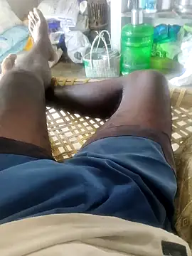 Snapshot of PolarFriend0 chatting on April 15, 2026, 7:47 am PolarFriend0 online show from April 15, 2026, 7:47 am