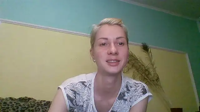Snapshot of _Black-Panther_ chatting on June 24, 2026, 5:44 pm Black-Panther online show from June 24, 2026, 5:44 pm
