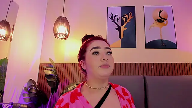 Snapshot of MelinaCruz chatting on June 5, 2026, 1:21 am MelinaCruz online show from June 5, 2026, 1:21 am