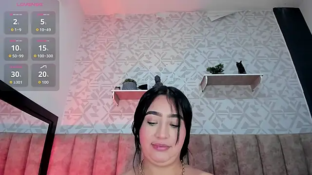 Snapshot of MelinaCruz chatting on September 29, 2025, 4:19 am MelinaCruz online show from September 29, 2025, 4:19 am