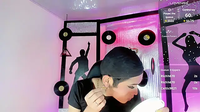 Snapshot of Nathalia_Loess chatting on March 21, 2025, 3:01 am Nathalia Loess online show from March 21, 2025, 3:01 am